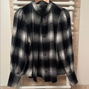 Black and White Plaid/ Flannel Banana Republic Poet Style Blouse